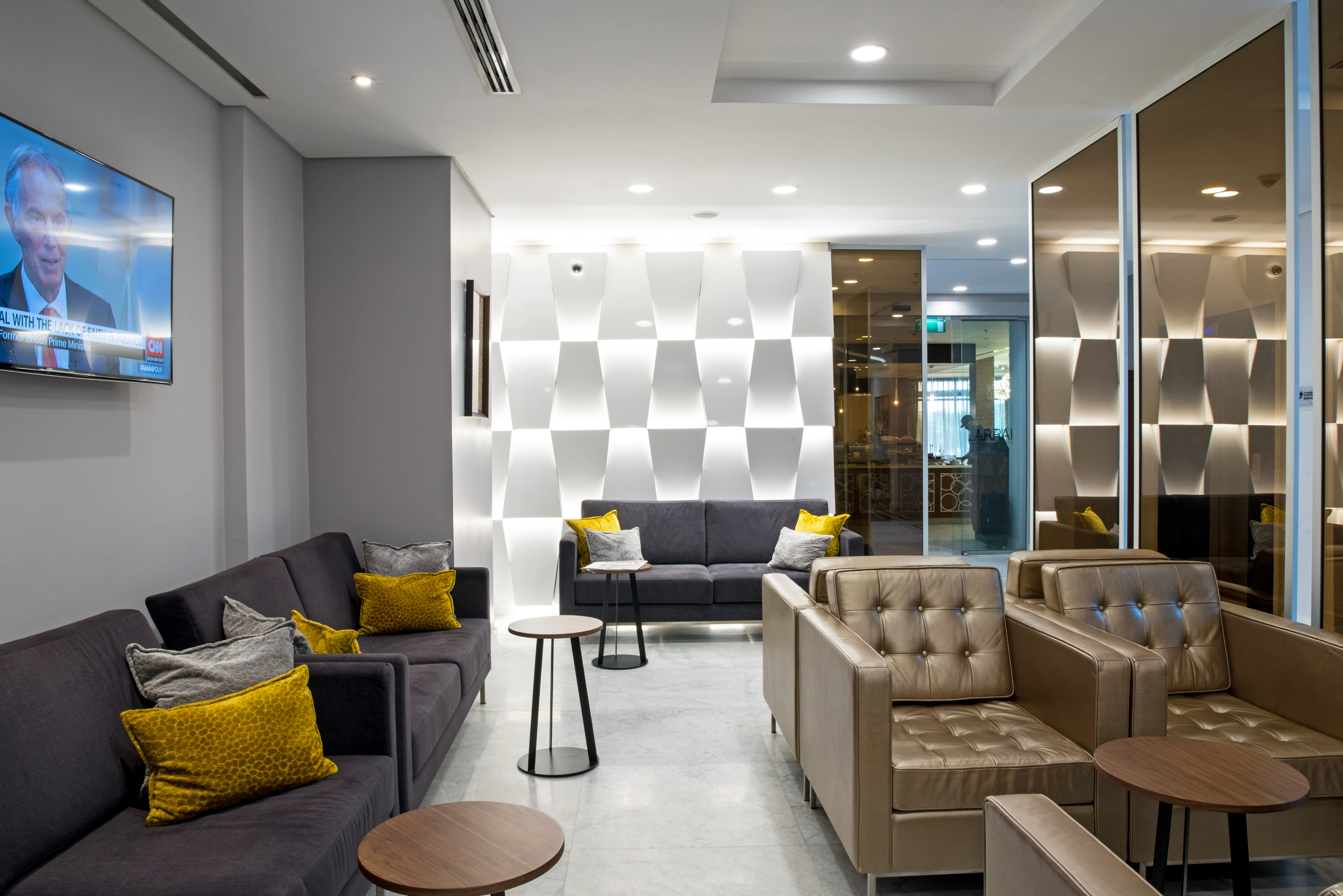 Envoy Lobby Style